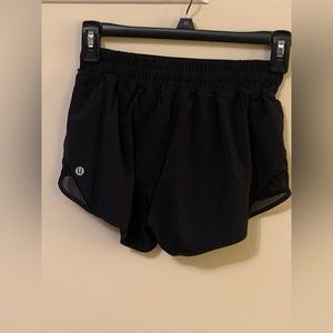 Women’s Lululemon shorts! Size 2